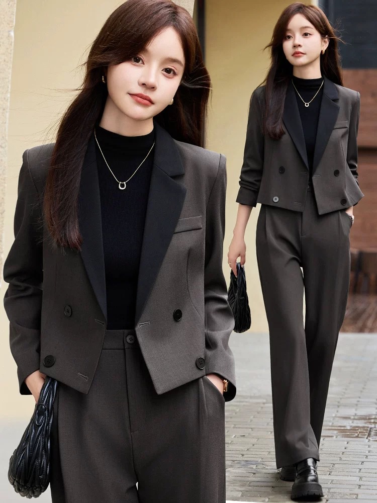 Women Formal Wear Shirts - Blazer corto grigio da donna, nuova