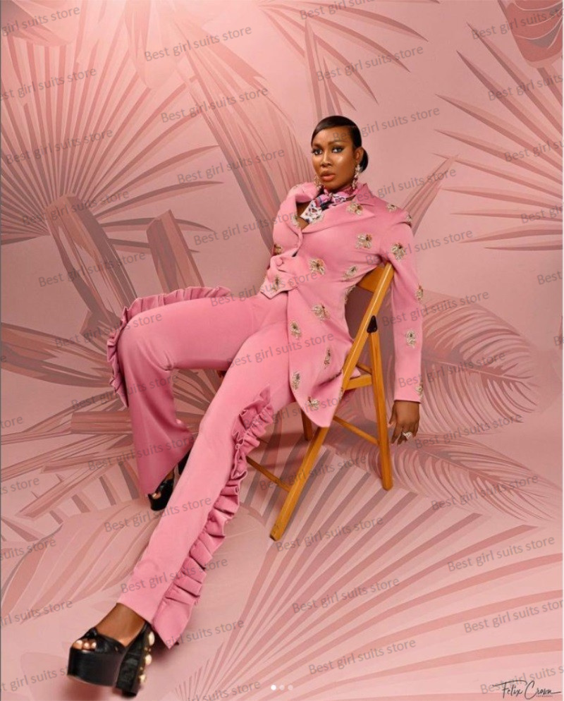 Set completo da donna rosa da  - Women Formal Wear Blazer Set recensione e prezzo