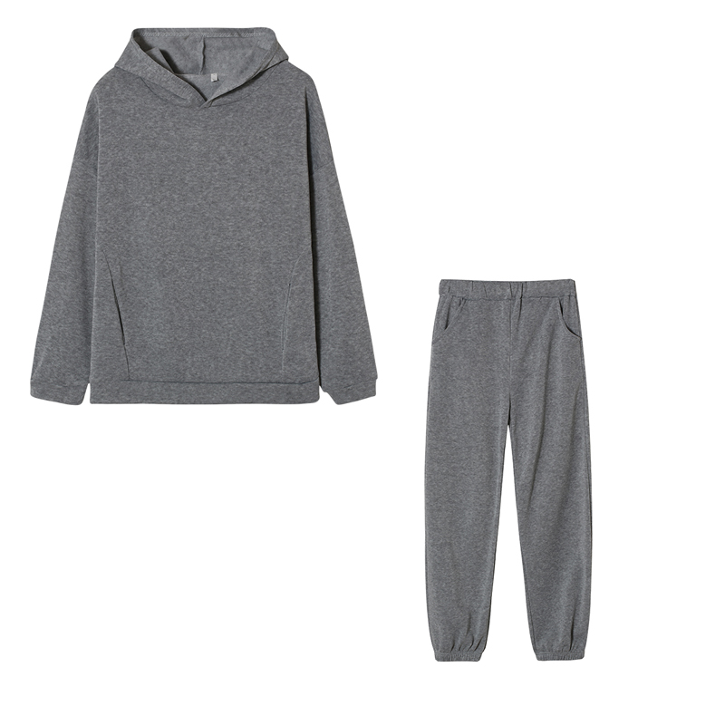 Set felpa con cappuccio monocr - Monochrome Suit Set recensione e prezzo