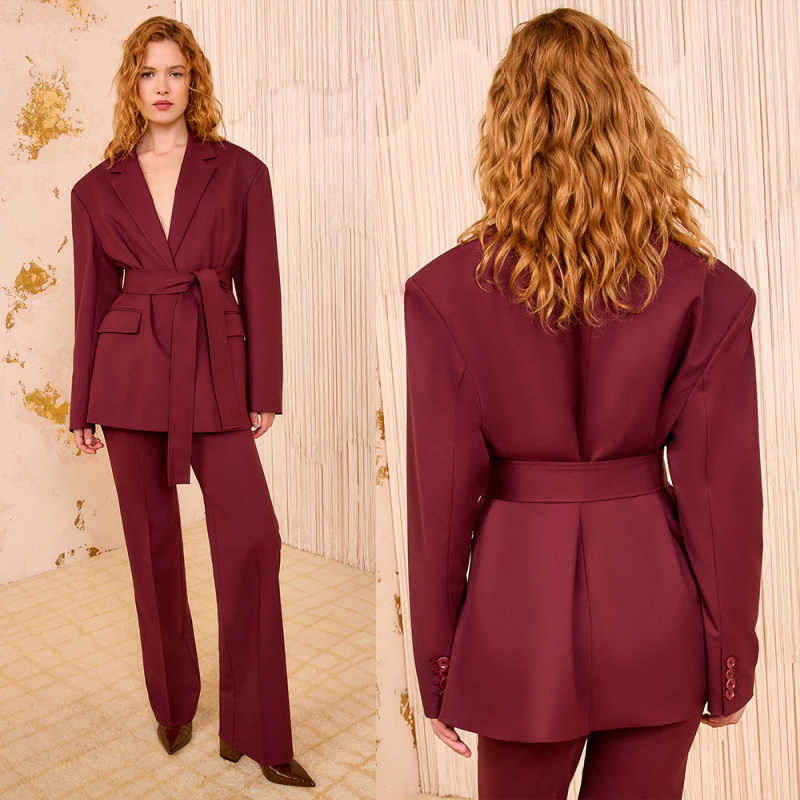 Completi Eleganti Personalizza - Women Formal Wear Outfits recensione e prezzo